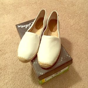 Sam Edelman white Lynn espadrilles!!