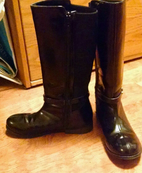 ❌❌❌❌Black Michael Kors Boots - Picture 2 of 3
