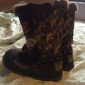 I dnt really wear them anymore