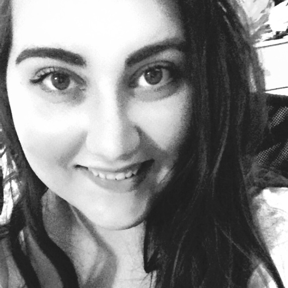 Meet the Posher Other - Meet your Posher, Haley