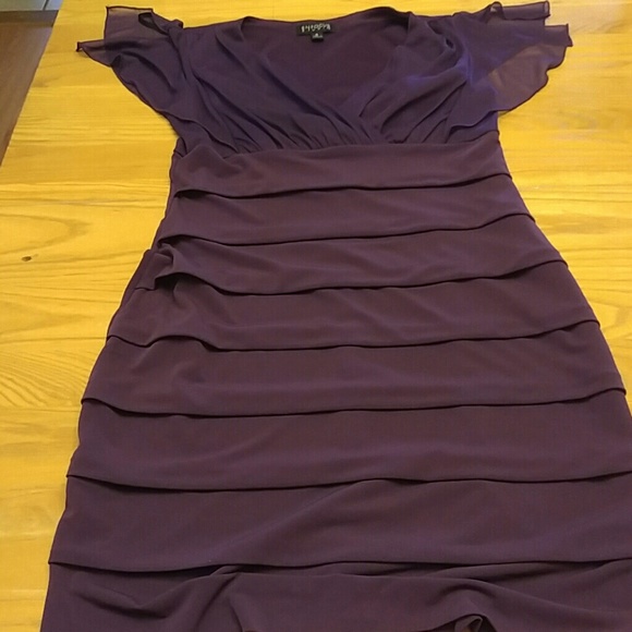 en focus studio
 Dresses & Skirts - Dress size 6