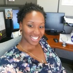 Meet your Posher, Alicia