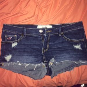 Hollister jean shorts size 5