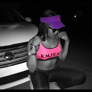 "Kmjeanz" Workout Top