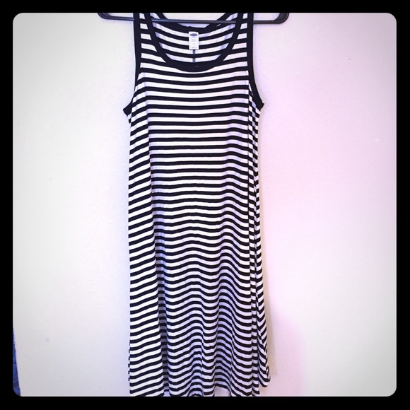 Old Navy Maternity Dress