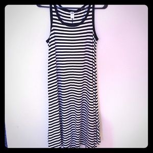 Old Navy Maternity Dress