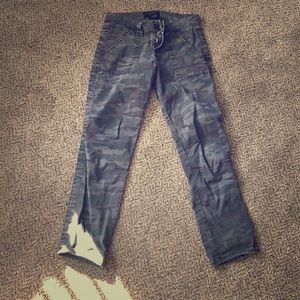 Sanctuary camo pants