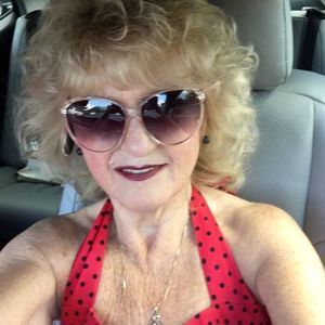 Meet your Posher, Cindy