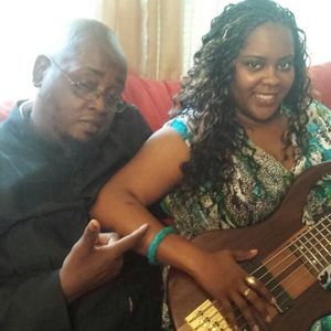 Meet your Posher, Cliff