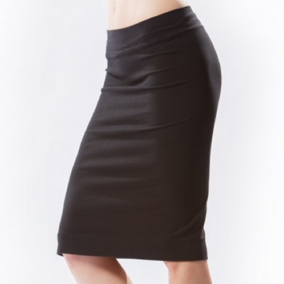 Hard Tail Skinny Knee Skirt