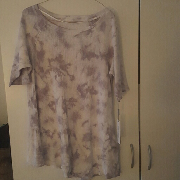 Tye dye shirt tags attached