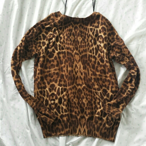 Leopard print pullover sweater - Picture 2 of 2