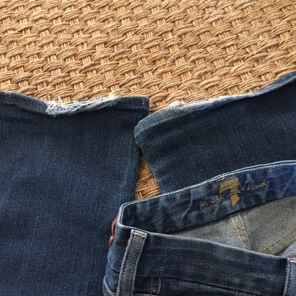 7 for all Mankind A pocket Jean - Picture 4 of 4
