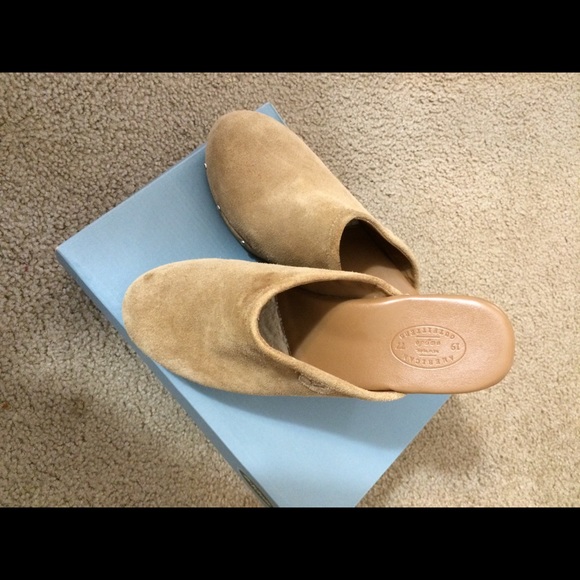 American Eagle Women's Clogs Shoes.