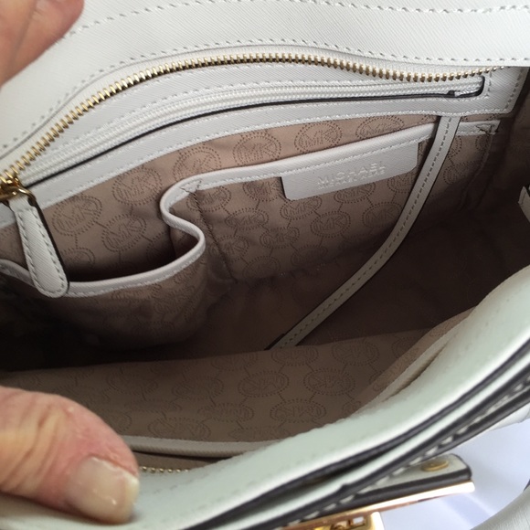 Brand new MK Hamilton - Picture 4 of 4