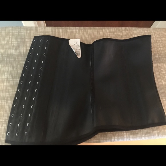 Ann chery waist trainer