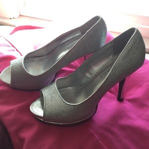 ✨Silver heels