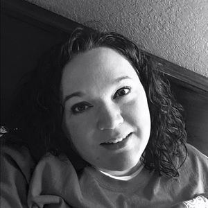 Meet your Posher, Mindie