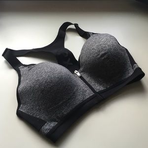 Incredible by VS Front-close Sport Bra
