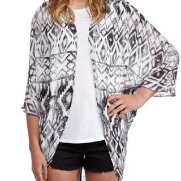 Cotton On Kimono