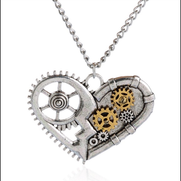 Unique!! NEW, 5⭐️steampunk Heart necklace - Picture 2 of 2