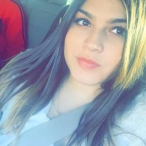 Meet your Posher, Anais