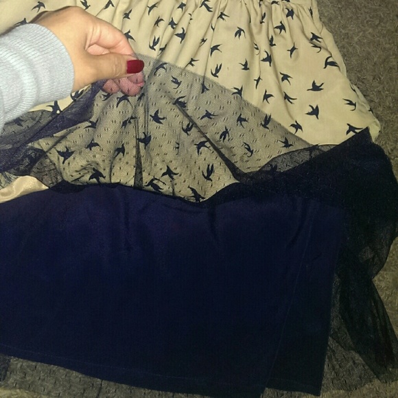 Dress - Picture 3 of 3
