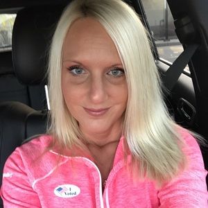 Meet your Posher, Lindsay