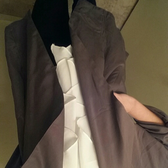 Cardigan - Picture 4 of 4