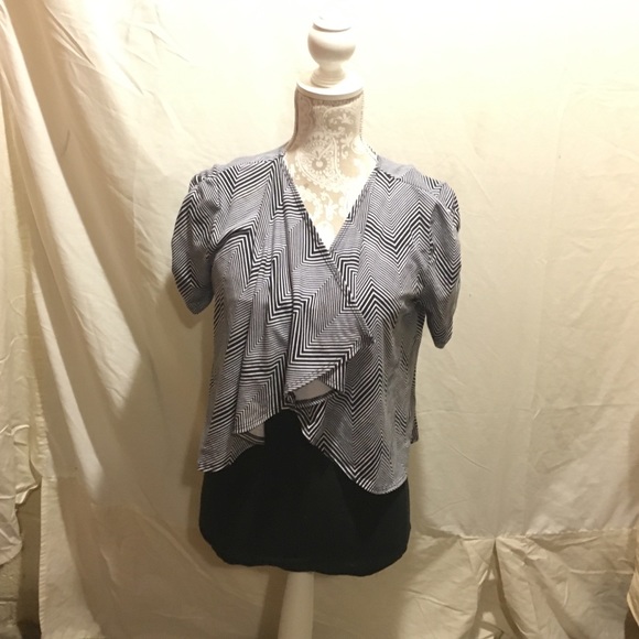 Short sleeve cardigan