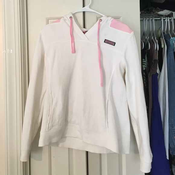 Vineyard vines sweatshirt
