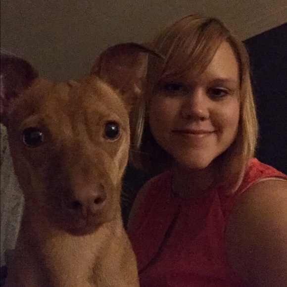 Meet your Posher, Robin - Picture 2 of 2