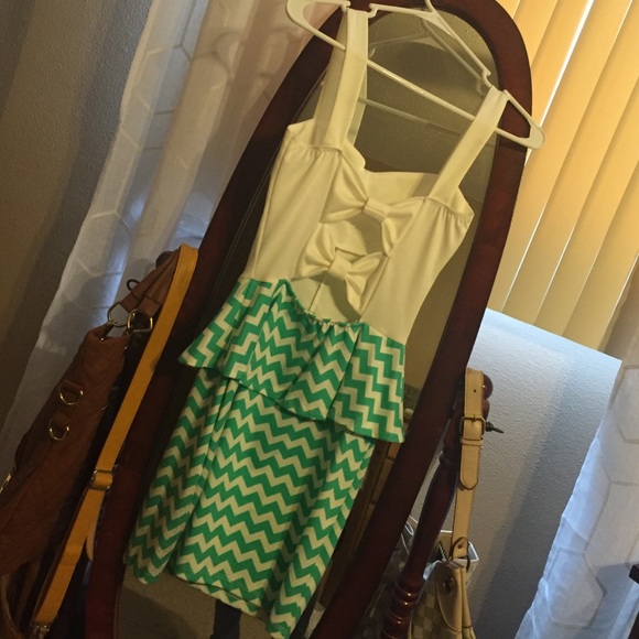 Chevron Turquoise & White Peplum Dress - Picture 3 of 3