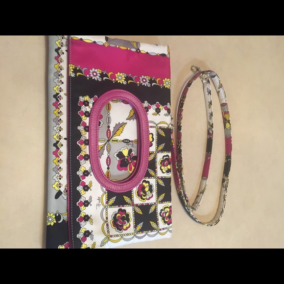 Emilio Pucci folding clutch with attachable strap