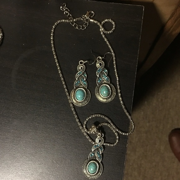 Jewelry set
