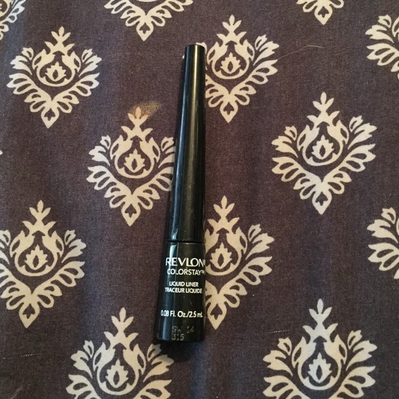 Revlon Colorstay Liquid Liner