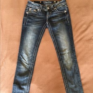 **HOLD** for @anissa111 Nwot - MissMe skinny jeans