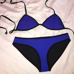 Traingl bikini