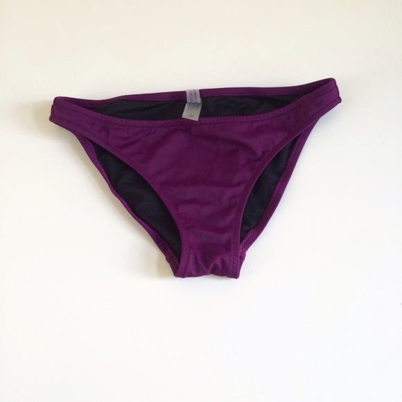 Victoria secret bikini bottoms size small
