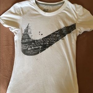 Nike tshirt - Size XS