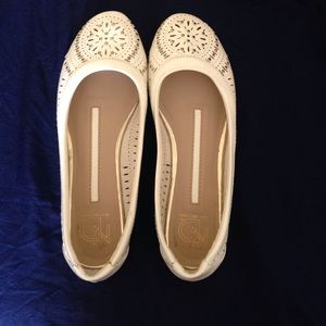 •FLASH SALE• Leather Flats