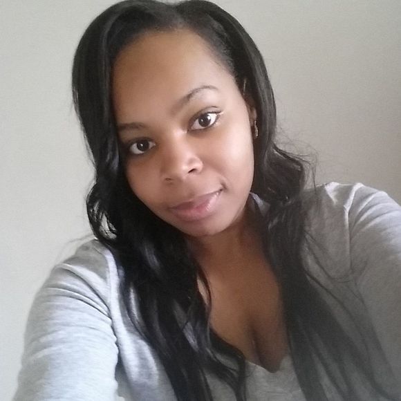 Meet your Posher, Tamira - Picture 1 of 1