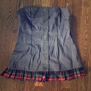 Sleeveless blouse, plaid