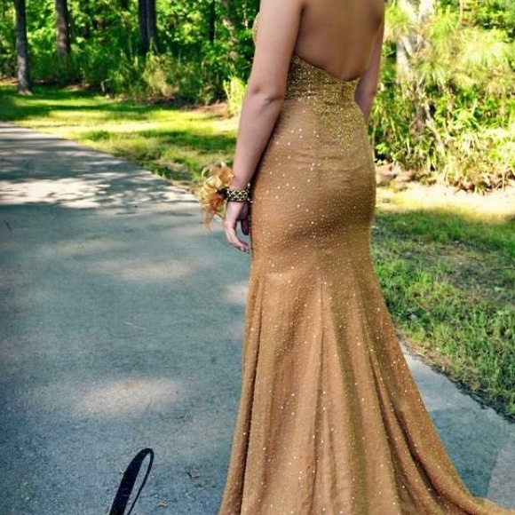 Prom dresses - Picture 3 of 3