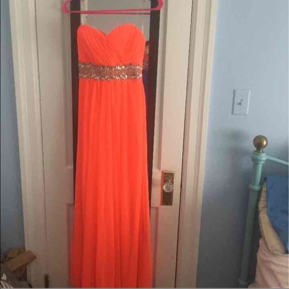 Coral prom dress