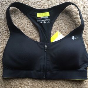 NWT Under Armour Sports Bra