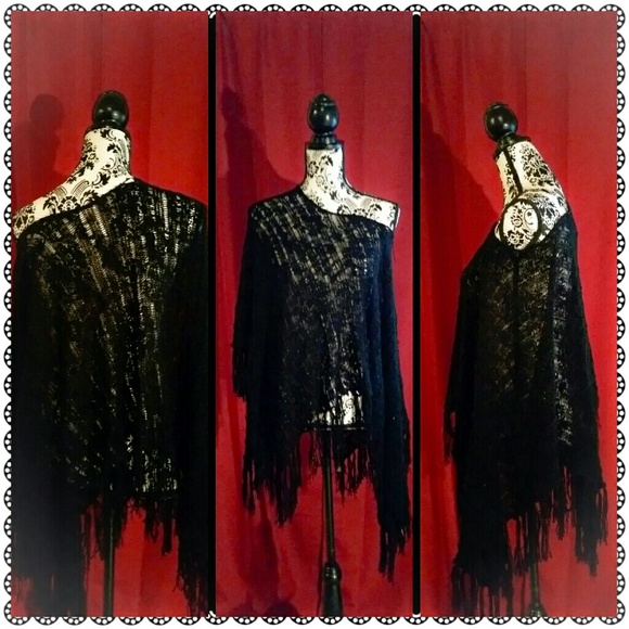 Women's poncho-black - Picture 1 of 2