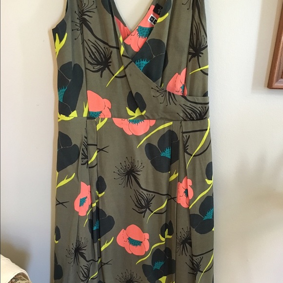 Anthropologie Floral Dress - Picture 2 of 4