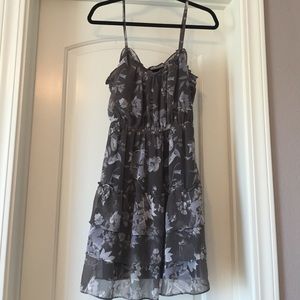 American Eagle Flowy Floral dress 🌸