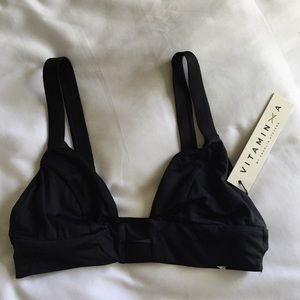 Vitamin A Neutra top black- small